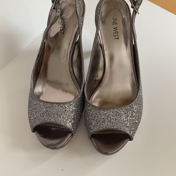 🔥🔥Nine west party shoes!!🔥🔥 - Picture 3 of 4